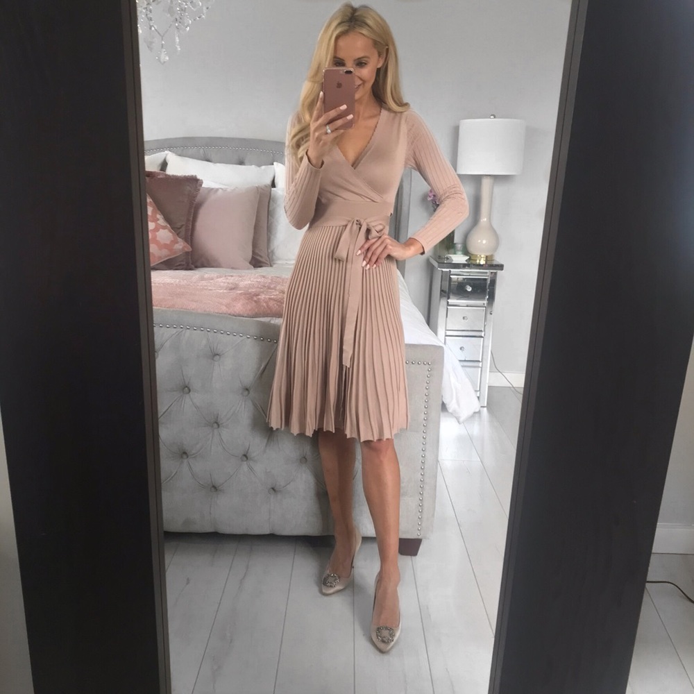 LAST ONE!! Elegant Pleated Midi Nude  Style Dress - Picture 3 of 8